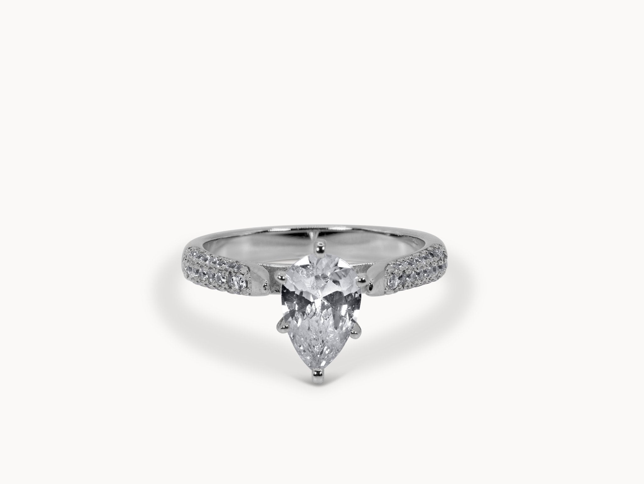 Aurora Ring – Hochwertiger Schmuck: Ring mit Lab Grown Diamant in 18K Gelbgold von VON RUWEN GmbH