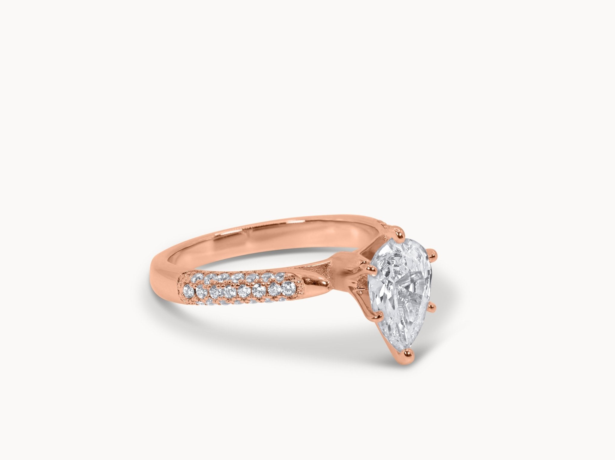 Aurora Ring – Hochwertiger Schmuck: Ring mit Lab Grown Diamant in 18K Gelbgold von VON RUWEN GmbH