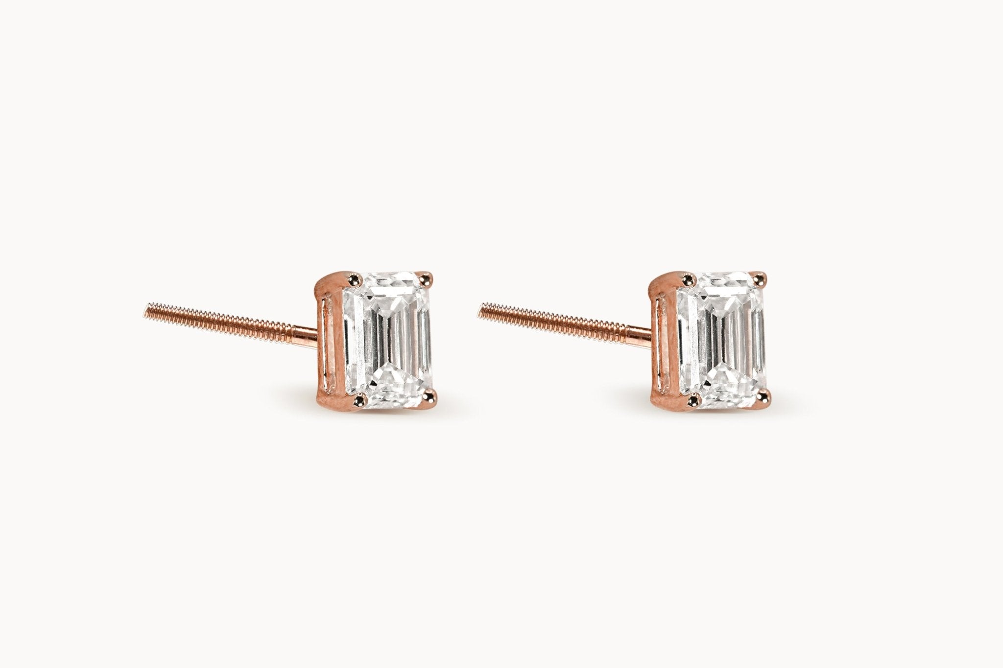 Emerald Ohrstecker – Hochwertiger Schmuck: Ohrstecker mit Lab Grown Diamant in 14K Gelbgold von VON RUWEN GmbH