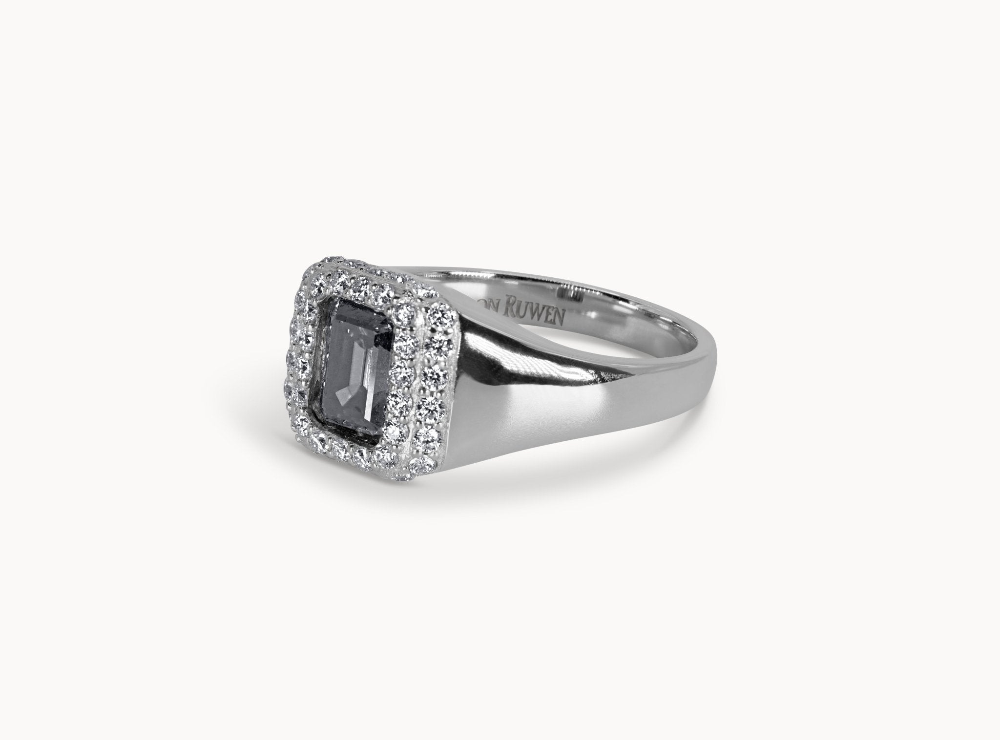 Noir Majesty Ring – Hochwertiger Schmuck: Ring mit 14K Gelbgold in von VON RUWEN GmbH