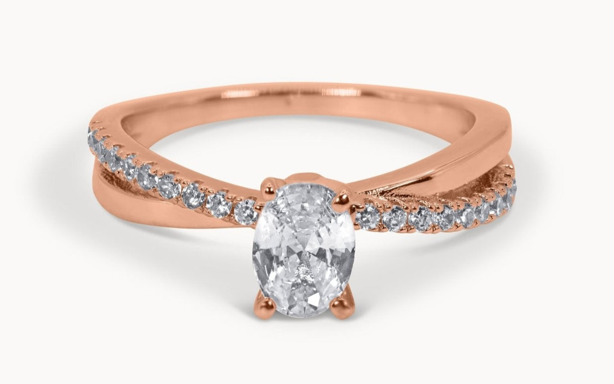 Twilight Serenade Ring – Hochwertiger Schmuck: Ring mit Lab Grown Diamant in 18K Gelbgold von VON RUWEN GmbH
