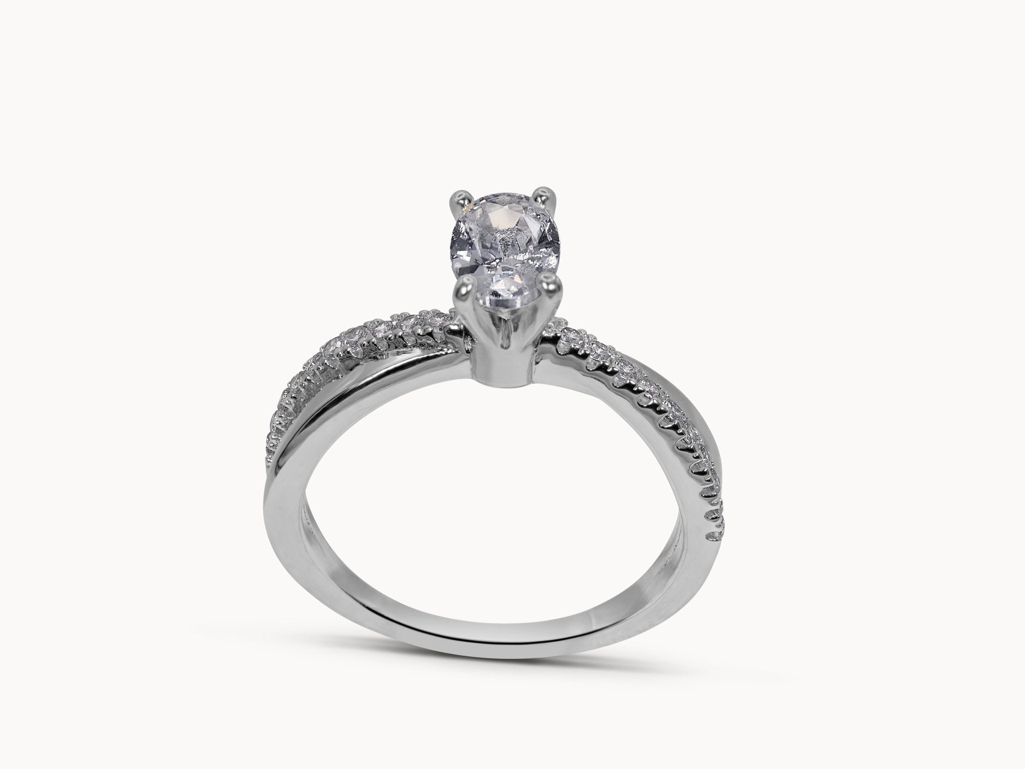 Twilight Serenade Ring – Hochwertiger Schmuck: Ring mit Lab Grown Diamant in 18K Gelbgold von VON RUWEN GmbH