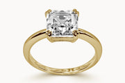 Asscher Solitaire Ring – Hochwertiger Schmuck: Ring mit Lab Grown Diamant in 18K Gelbgold von VON RUWEN GmbH